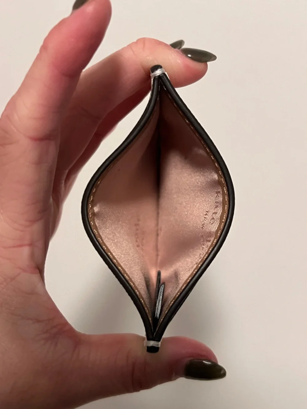 kate spade New York Pink & Cream Saffiano Card Holder